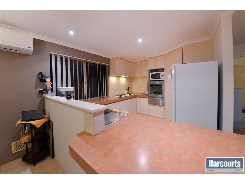 34 Royal Scot Loop, Currambine WA 6028