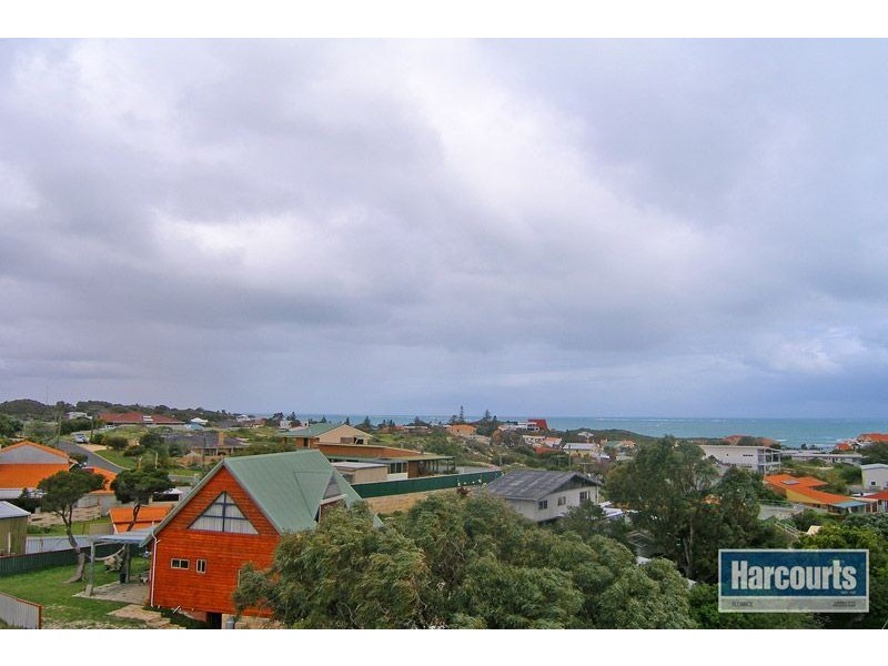 41 Wilkie Avenue, Yanchep WA 6035