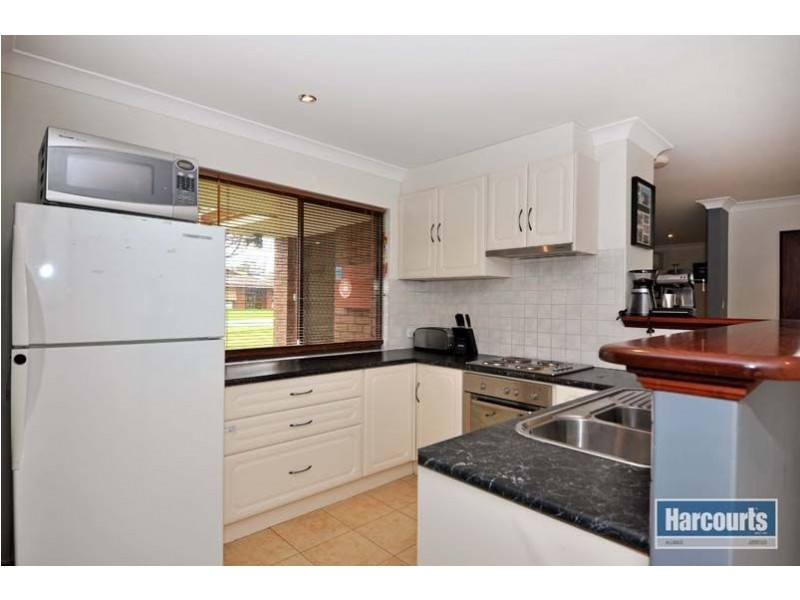 3 Turnatt Way, Wanneroo WA 6065