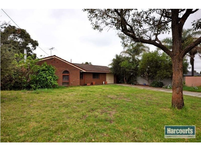 3 Turnatt Way, Wanneroo WA 6065