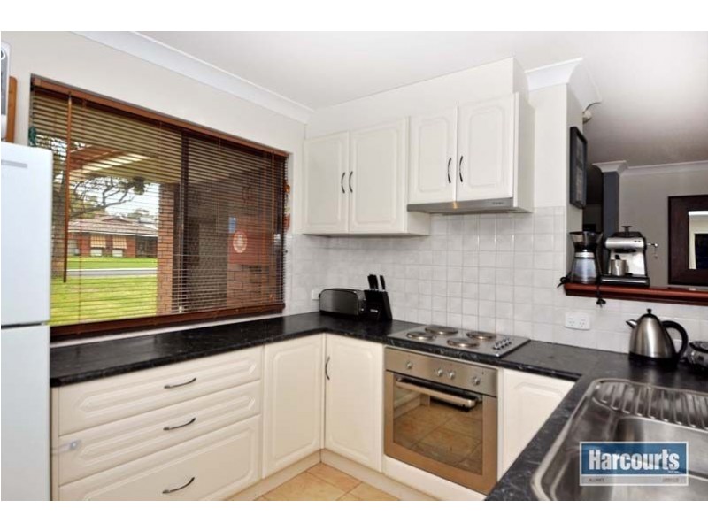 3 Turnatt Way, Wanneroo WA 6065