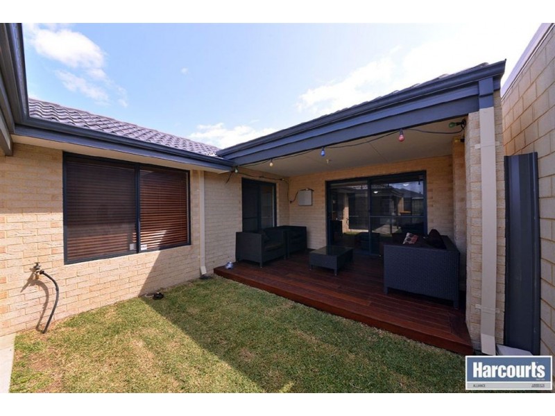 15 Sessilis Road, Banksia Grove WA 6031