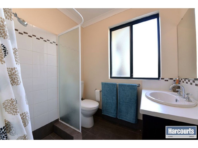 15 Sessilis Road, Banksia Grove WA 6031