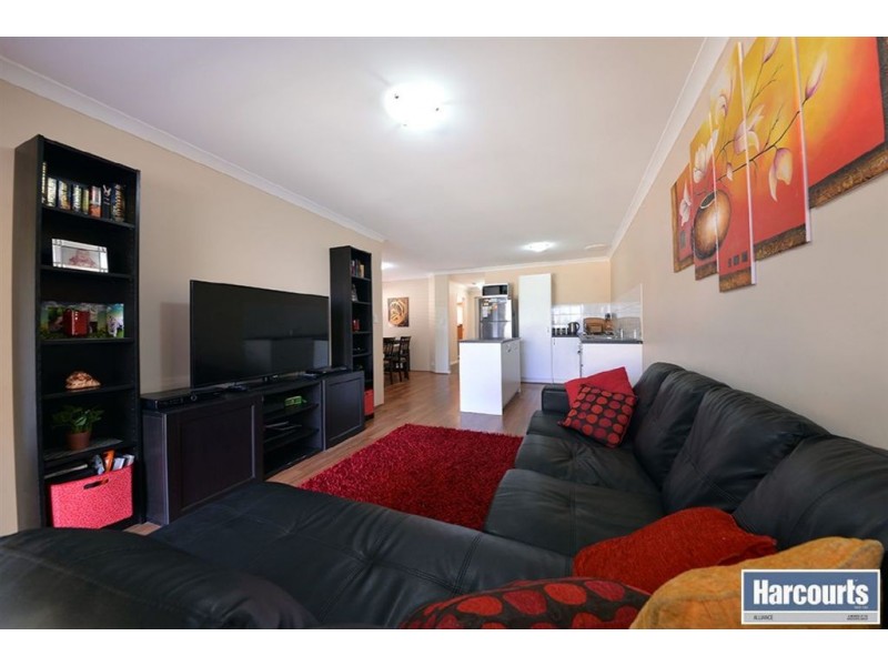 15 Sessilis Road, Banksia Grove WA 6031