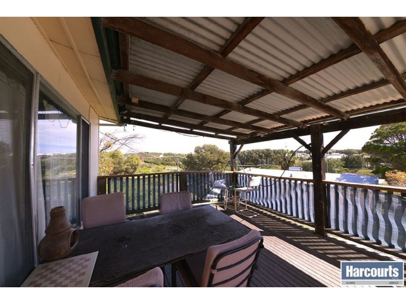 10 Newman Road, Yanchep WA 6035