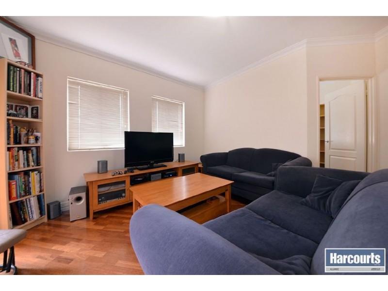 18/38 Grand Boulevard, Joondalup WA 6027