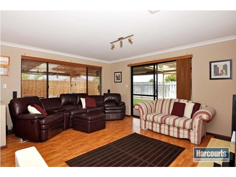 44 Coatbridge Circuit, Kinross WA 6028