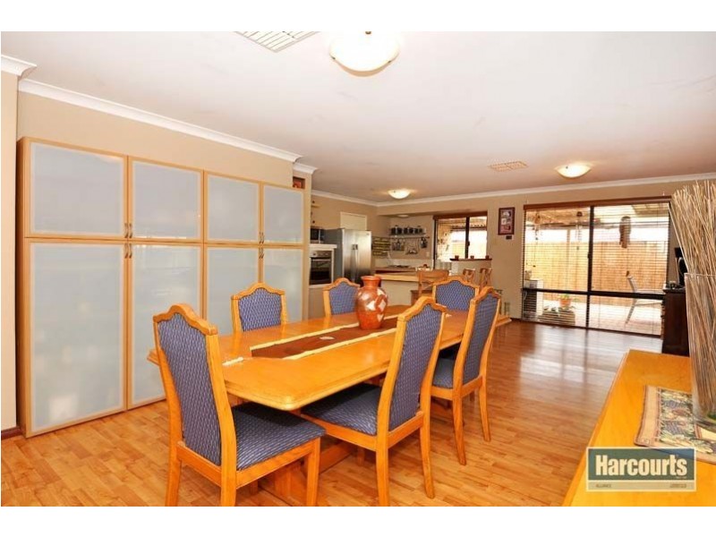 44 Coatbridge Circuit, Kinross WA 6028