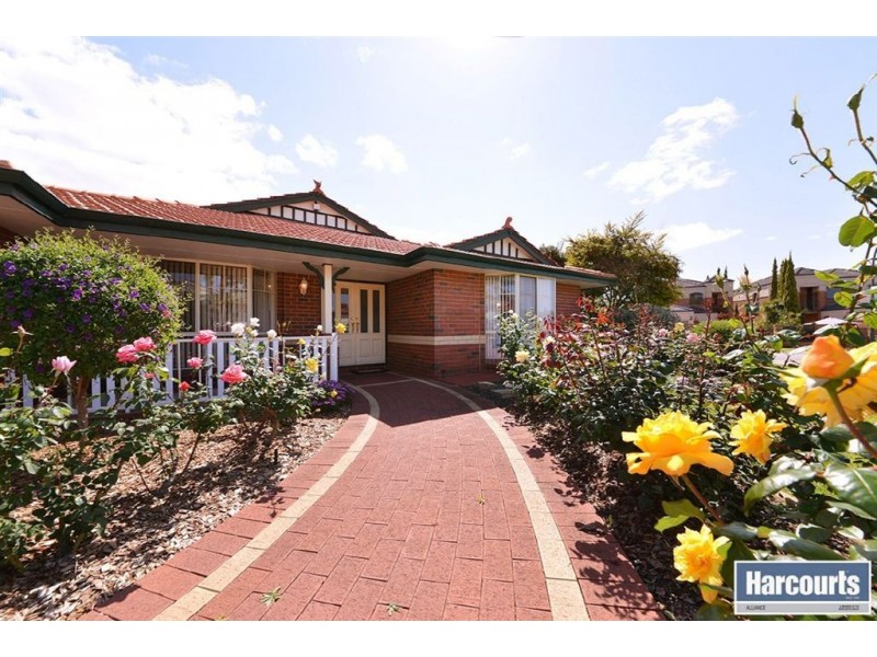 2 Woodbury Mews, Landsdale WA 6065