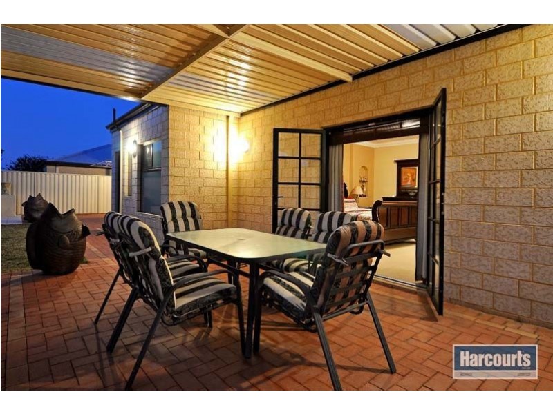 65 Regency Avenue, Madeley WA 6065