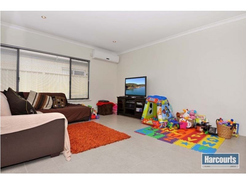 1 Botev Lane, Madeley WA 6065