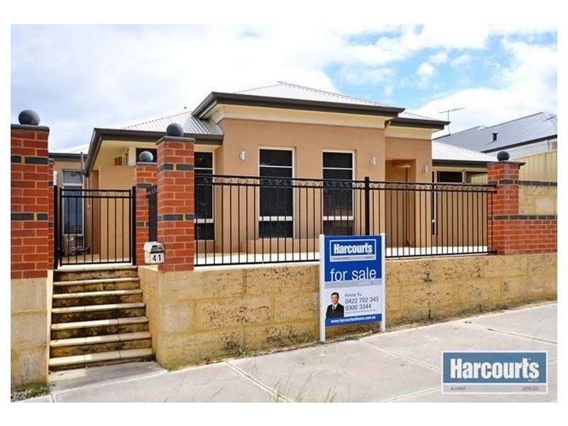 41 Gnangara Road, Madeley WA 6065