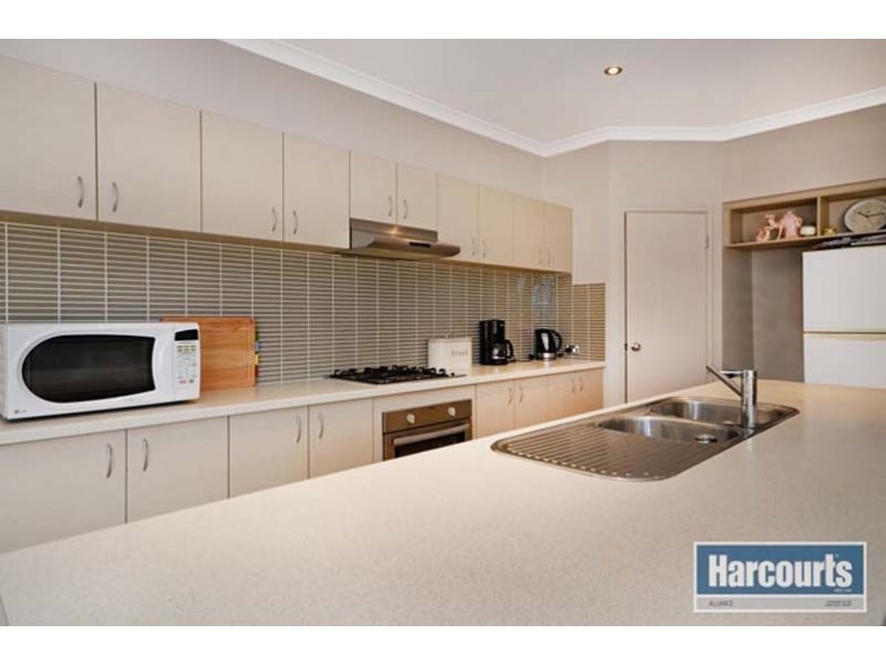 41 Gnangara Road, Madeley WA 6065