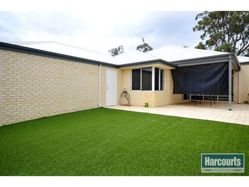 41 Gnangara Road, Madeley WA 6065