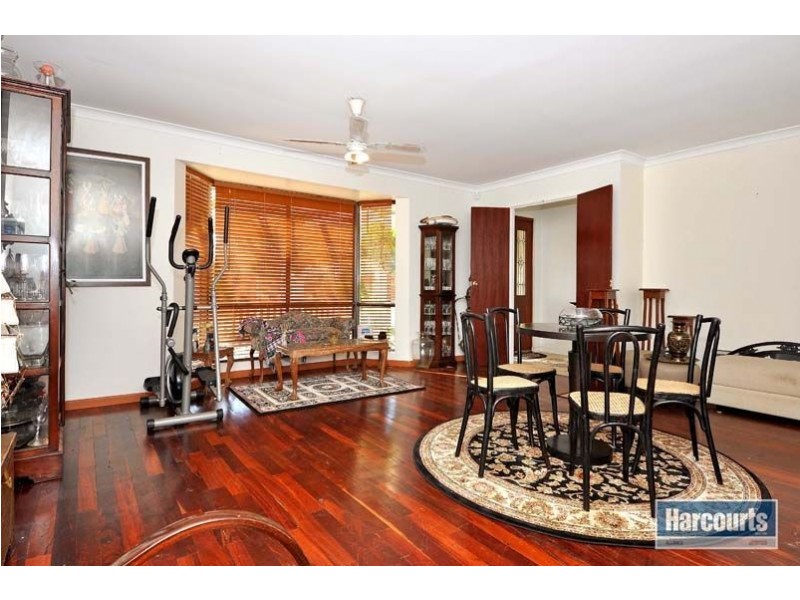 11 Mead Cove, Ocean Reef WA 6027