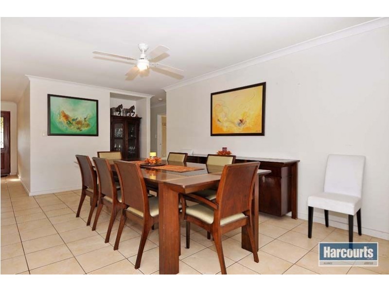 11 Mead Cove, Ocean Reef WA 6027