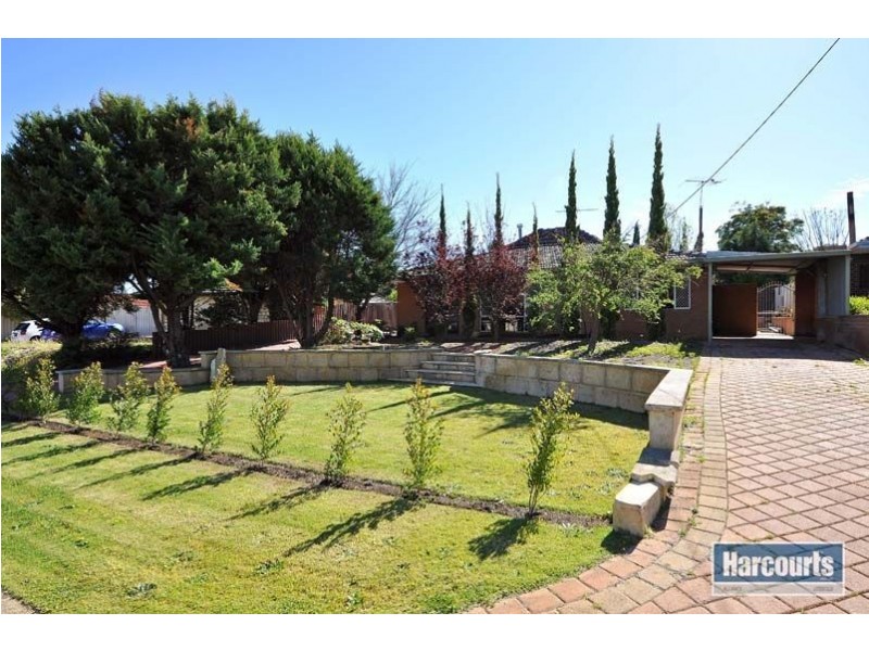 24 Winship Avenue, Wanneroo WA 6065