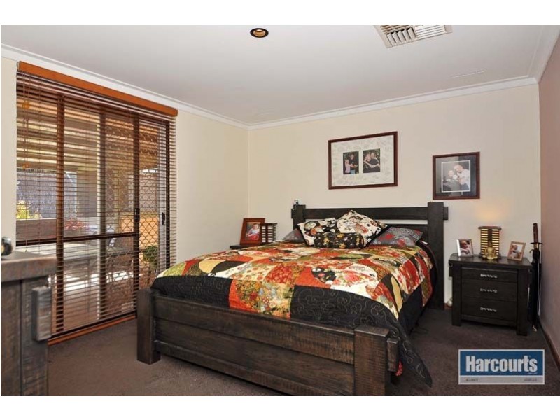 24 Winship Avenue, Wanneroo WA 6065