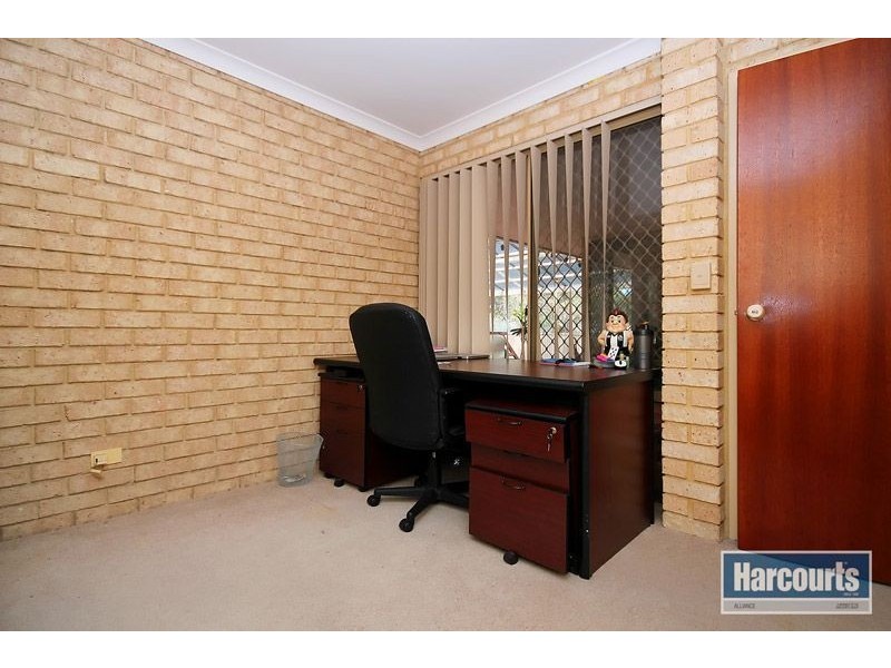 45 Adams Road, Mariginiup WA 6065