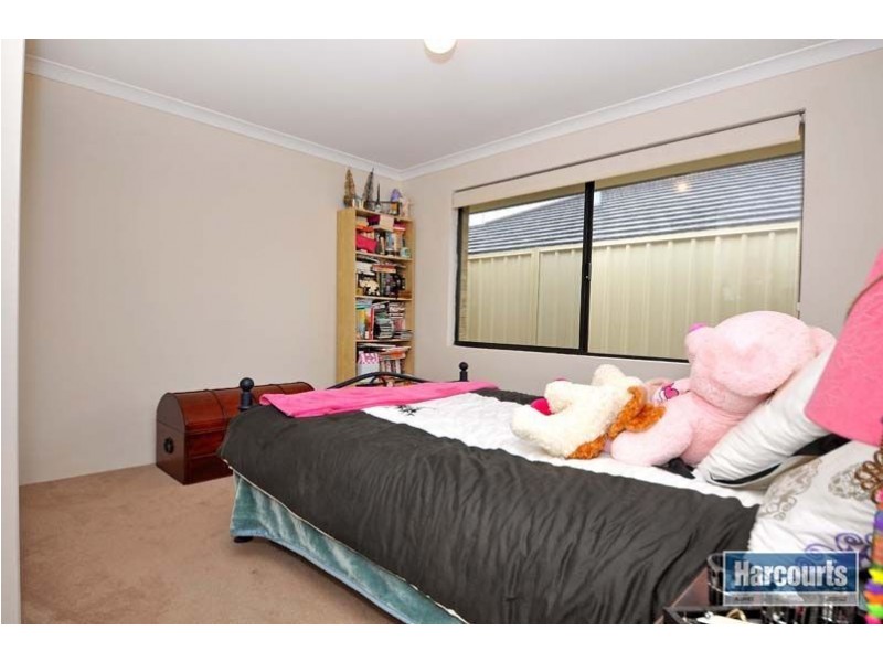 27 Castanet Drive, Madeley WA 6065