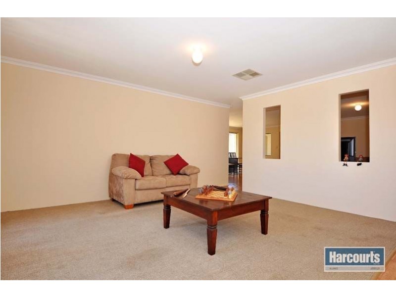 14 Lavenham Street, Butler WA 6036