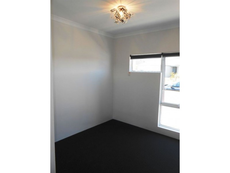 21 Bellini Gardens, Alkimos WA 6038