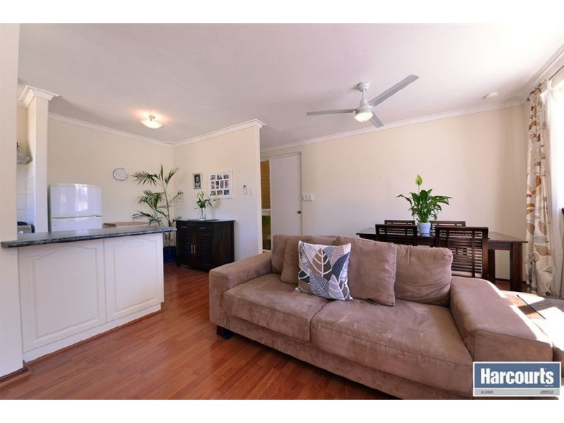 10A Mandalay Place, Craigie WA 6025