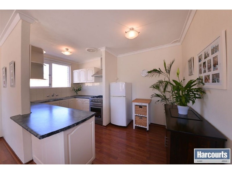 10A Mandalay Place, Craigie WA 6025