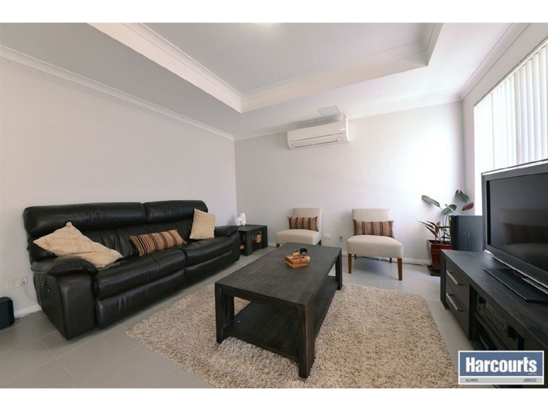 41 Osaka Loop, Hocking WA 6065