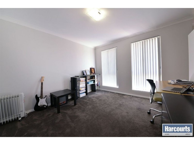 41 Osaka Loop, Hocking WA 6065