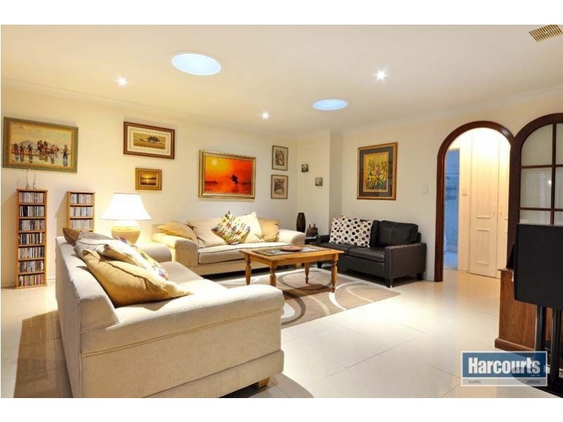 6 Tay Glade, Joondalup WA 6027