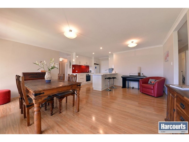 12 Ghan Place, Currambine WA 6028