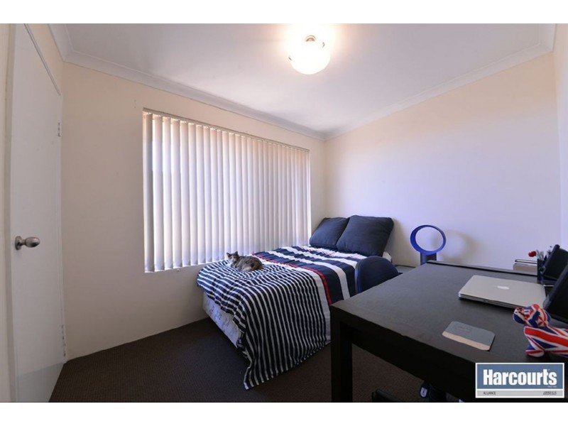12 Ghan Place, Currambine WA 6028