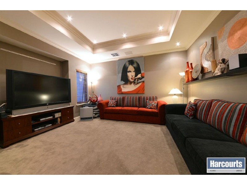 1 Miner Lane, Tapping WA 6065