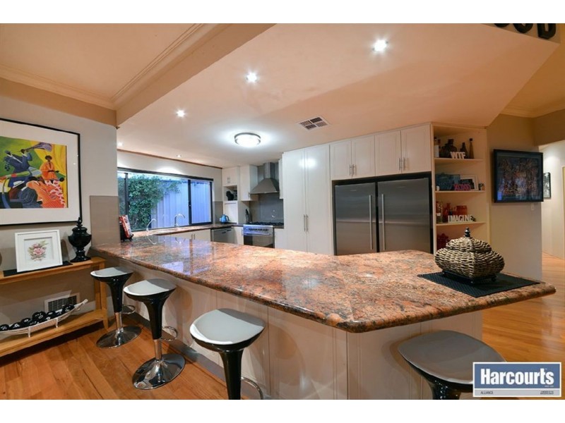 1 Miner Lane, Tapping WA 6065