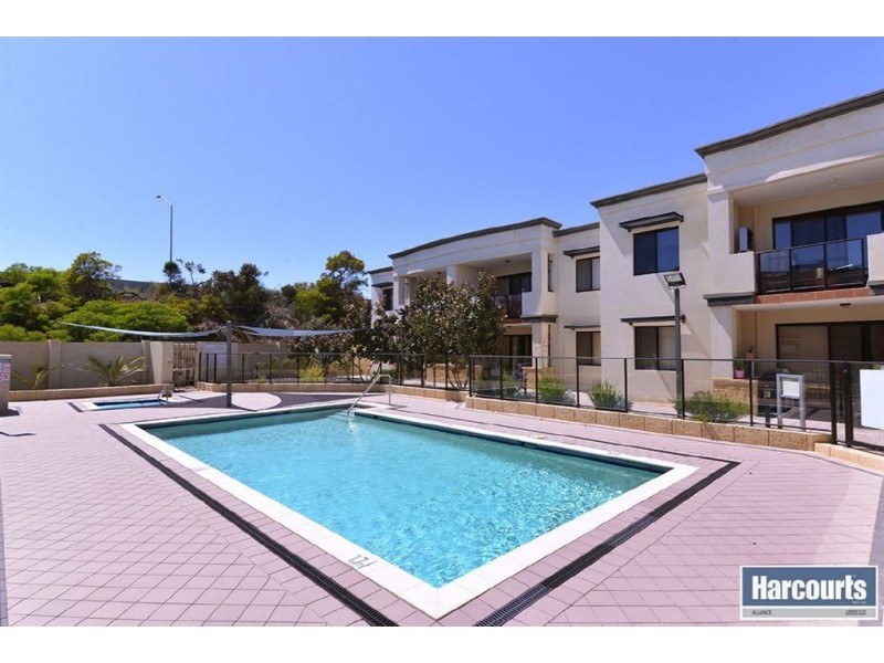 7/5 Eastleigh Loop, Currambine WA 6028