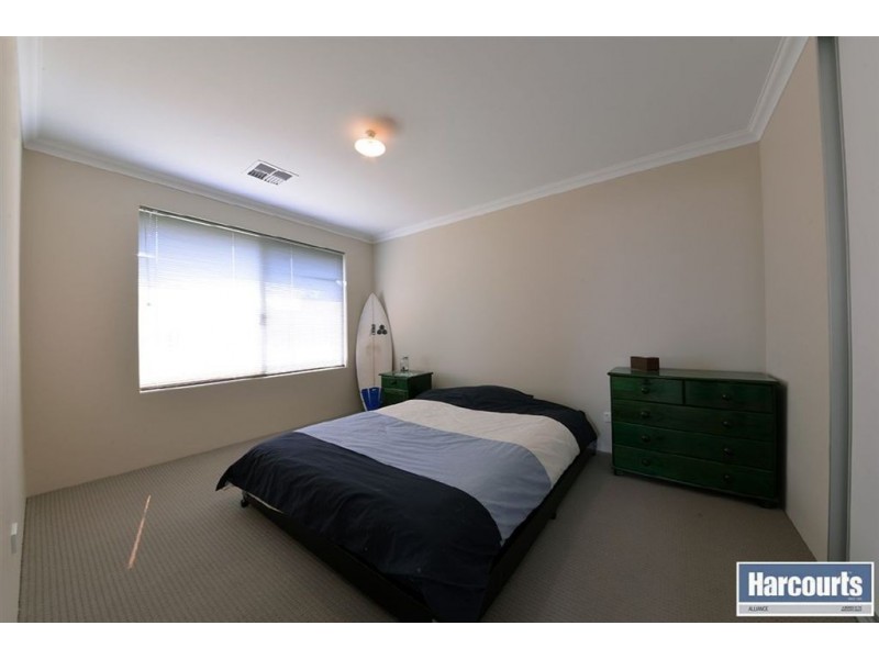 39 Wallum Road, Banksia Grove WA 6031