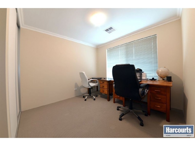 39 Wallum Road, Banksia Grove WA 6031