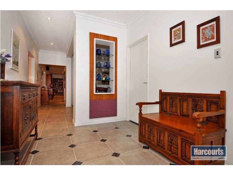 21 Westbury Lane, Madeley WA 6065