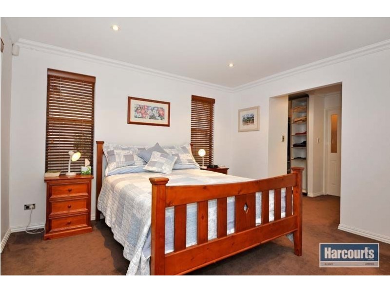 21 Westbury Lane, Madeley WA 6065