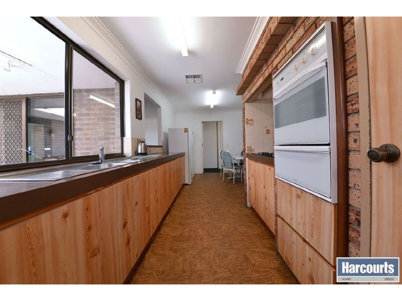 10 Scarp Close, Edgewater WA 6027