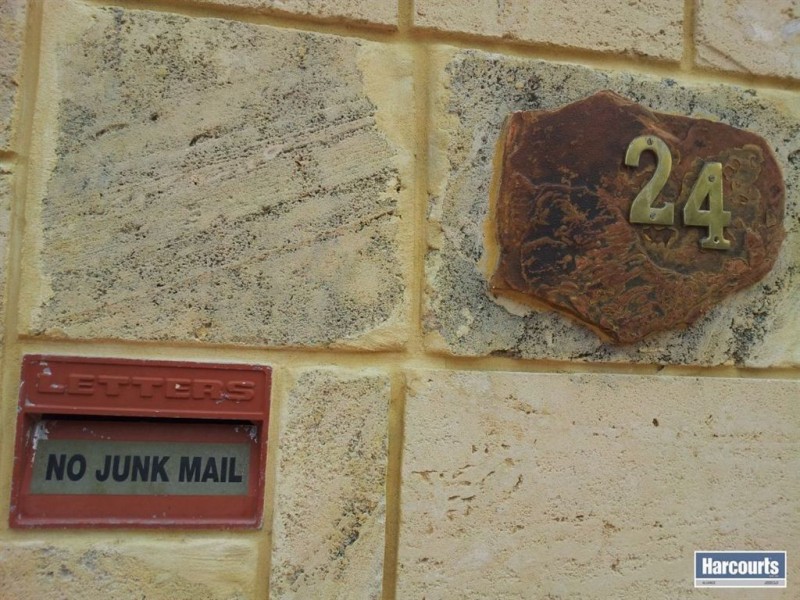 24 Liddell Street, Girrawheen WA 6064