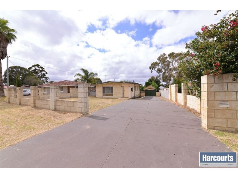 27 Brecknock Way, Girrawheen WA 6064