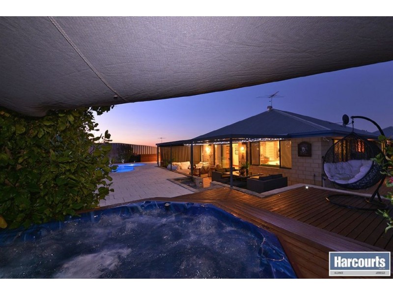 23 Mokutu Court, Quinns Rocks WA 6030