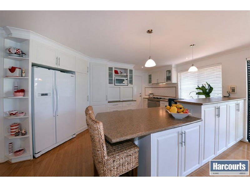 3 Vanguard Place, Currambine WA 6028