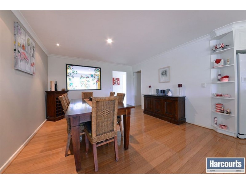3 Vanguard Place, Currambine WA 6028