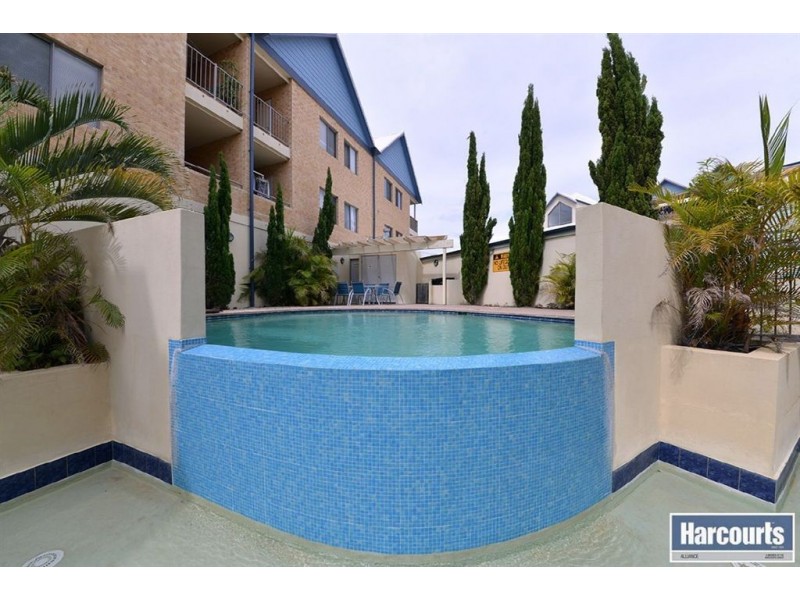 2/27 Piccadilly Circle, Joondalup WA 6027