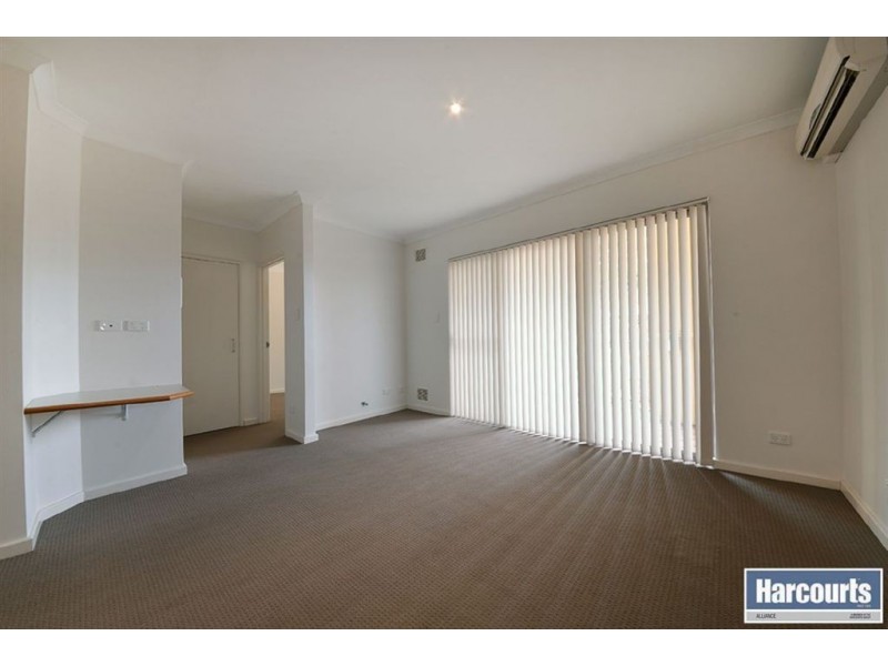 2/27 Piccadilly Circle, Joondalup WA 6027