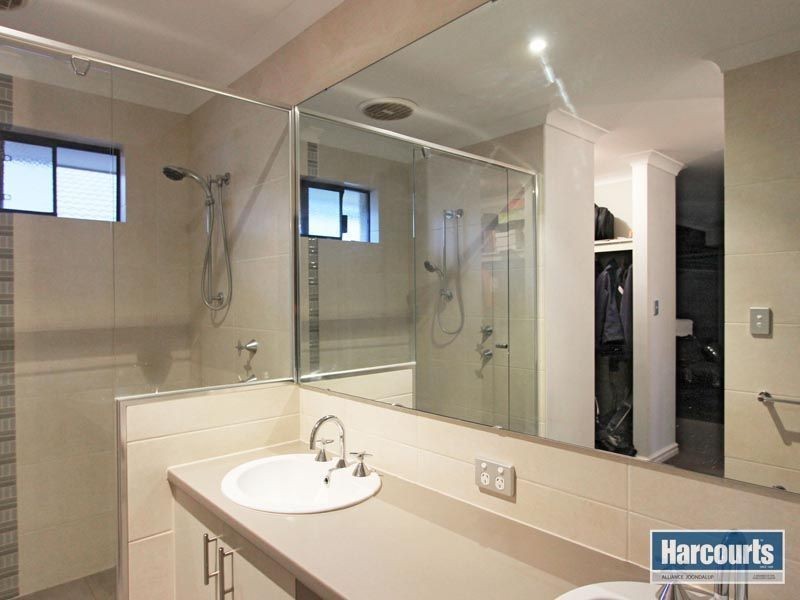 12 Werai Road, Ellenbrook WA 6069