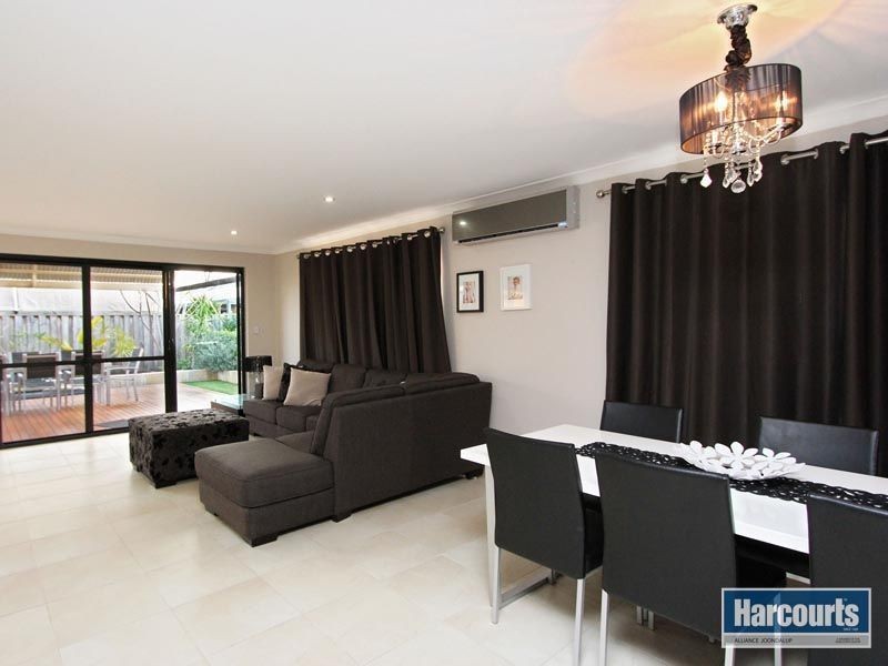 12 Werai Road, Ellenbrook WA 6069